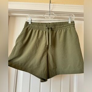 Green Fleetwith Patagonia shorts - size small